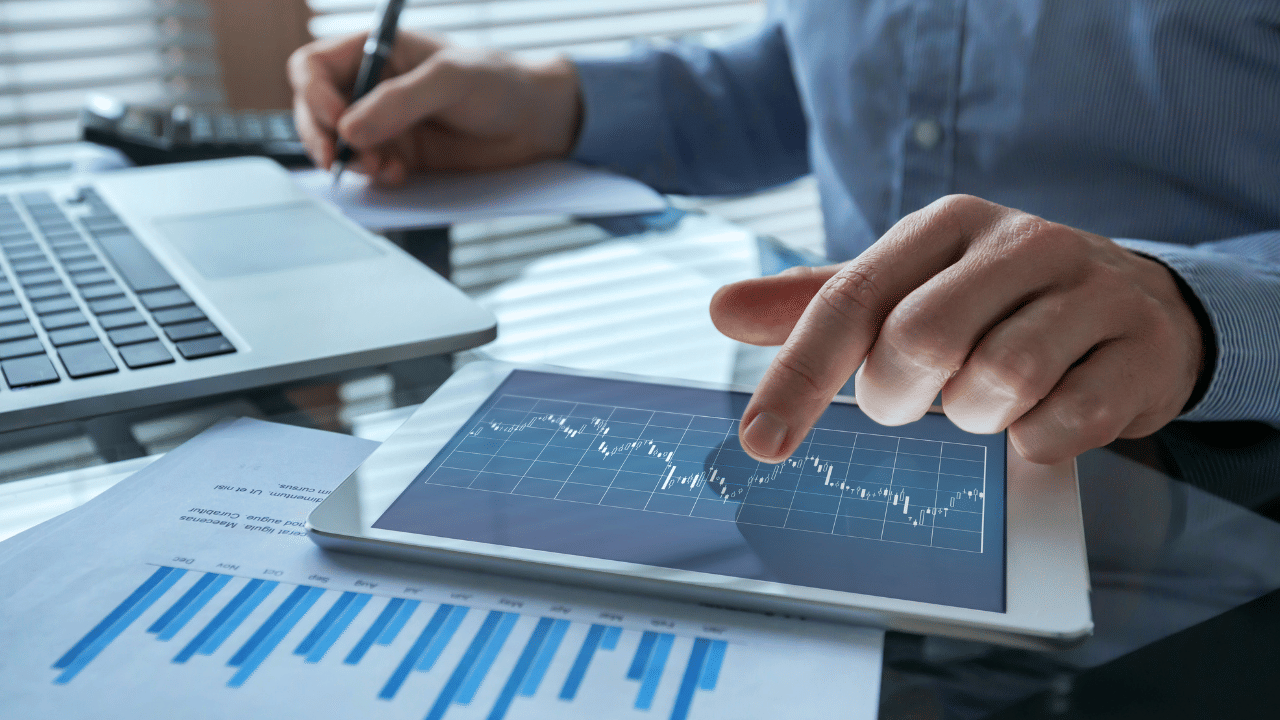 Payroll errors, inefficiencies leading to major financial losses for employers: Report
