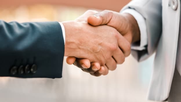 Leadership transition at Amwaj International Co.; Mahdi Khlifawi named as new CEO
