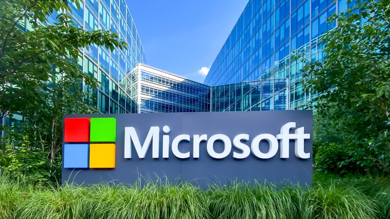 After mass layoffs, Microsoft orders staff back to office three days a week