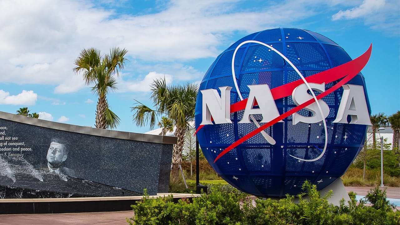 Nasa’s Jet Propulsion Lab to lay off 550 workers in major shake-up