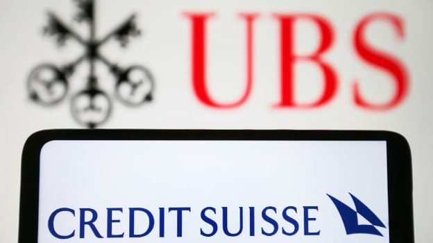 UBS plans to cut 30% of staff while retaining Credit Suisse's domestic business