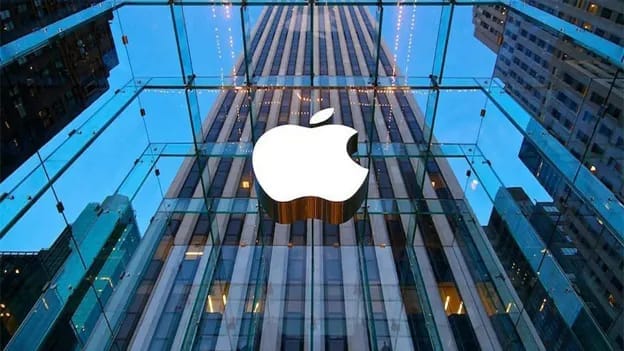 Apple's Design Chief to step down
