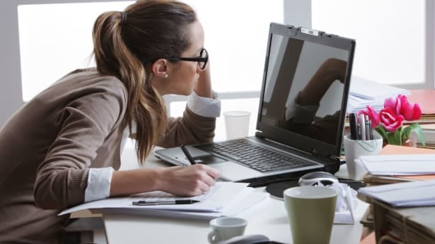 Productivity plummets in Australia despite surging employment