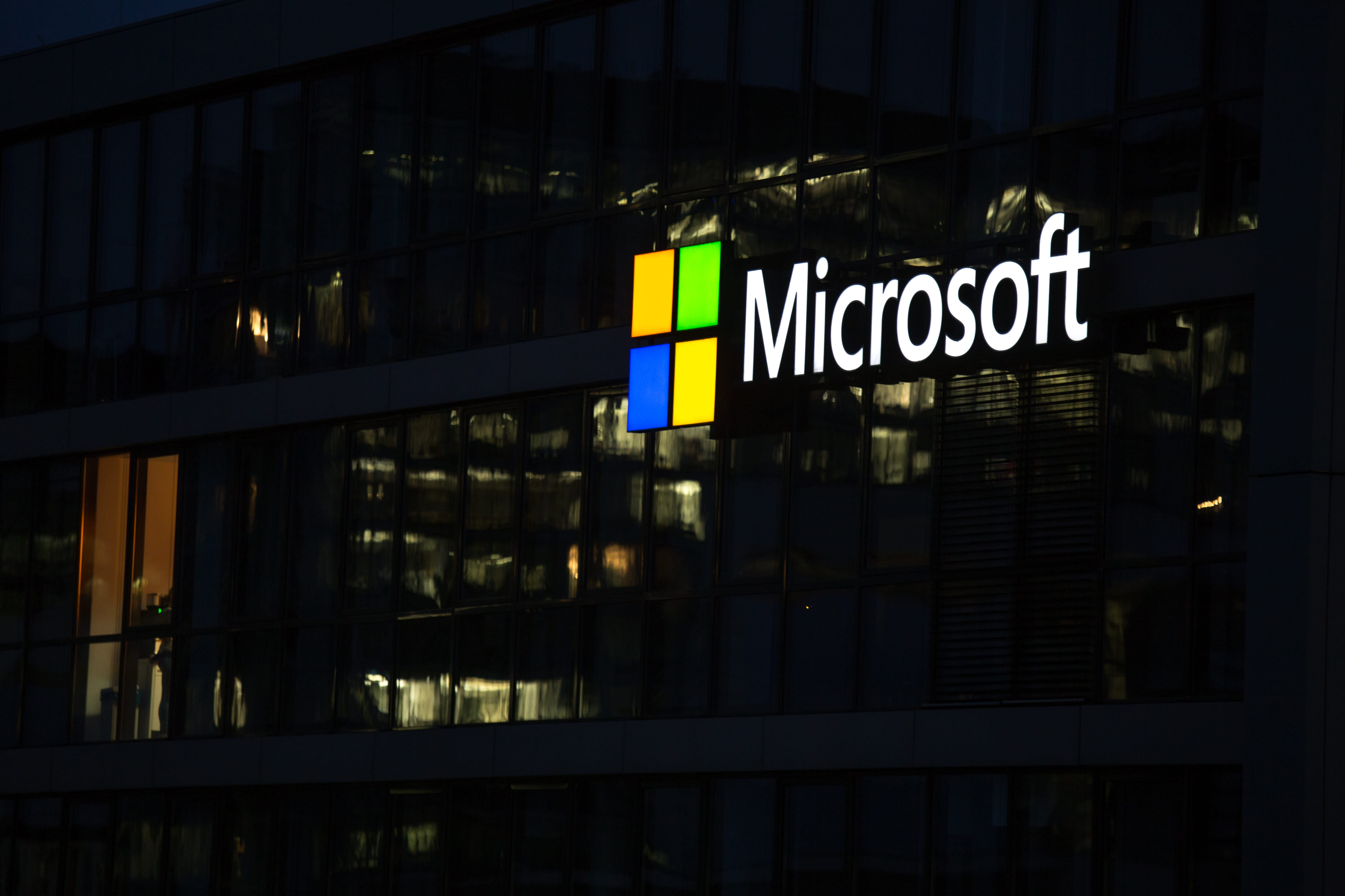 Microsoft to offer voluntary retirement to thousands of US employees