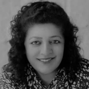 Ritu	Rakhra