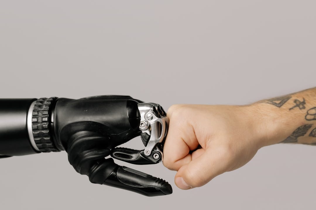 The people advantage: 5 essential soft skills for the AI-powered workplace