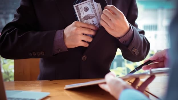 JobKeeper payments exploited by profitable companies, Parliamentary Budget Office reveals