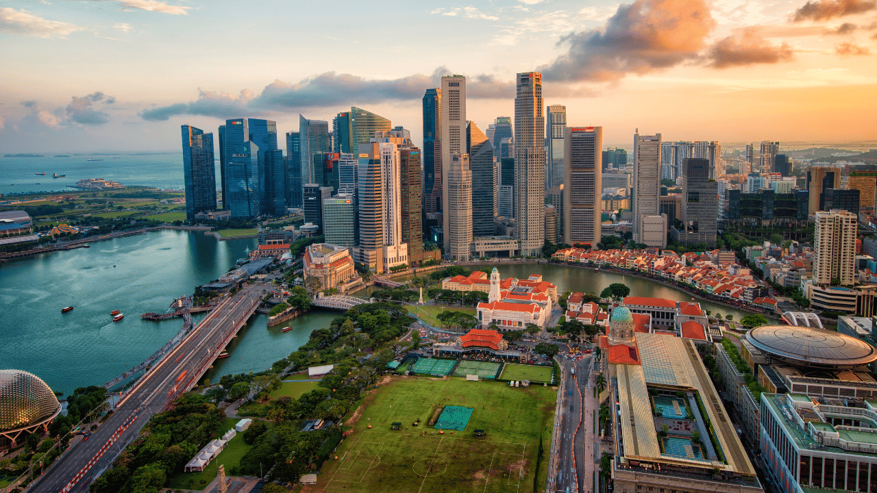 Singapore Manpower Ministry rules out remote work push amid petrol price surge