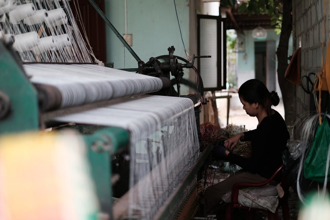 Vietnam eyes 7.2% minimum wage hike in 2026