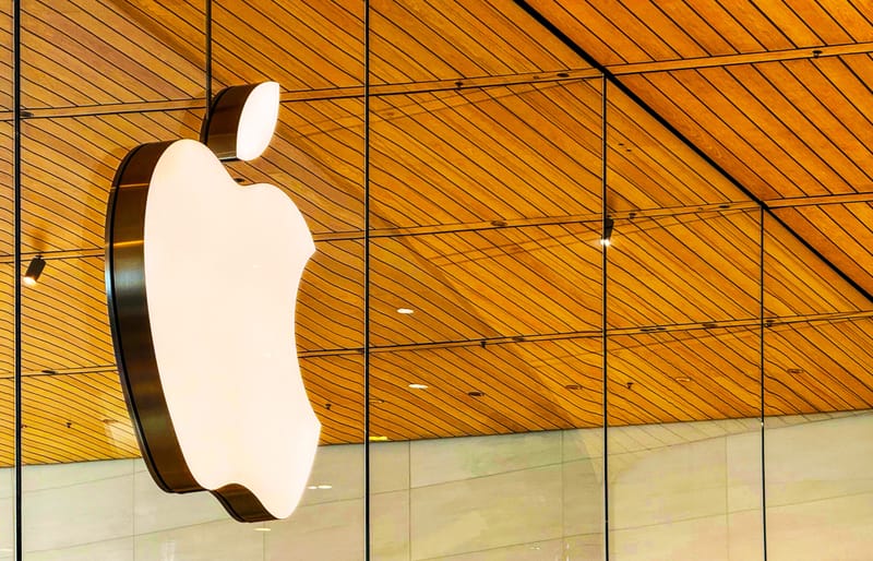 With AI startups offering bigger pay, Apple rolls out bonuses to retain engineers
