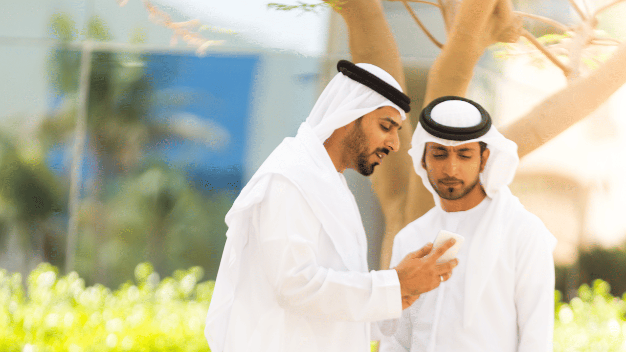UAE HR Ministry raises minimum wage for Emiratis in private sector