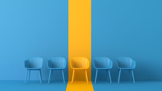 Hiring for leadership positions down by around 80% in Q1