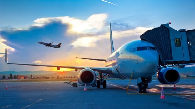 Singapore Airlines rewards staff 7.45-month bonus amid record profit