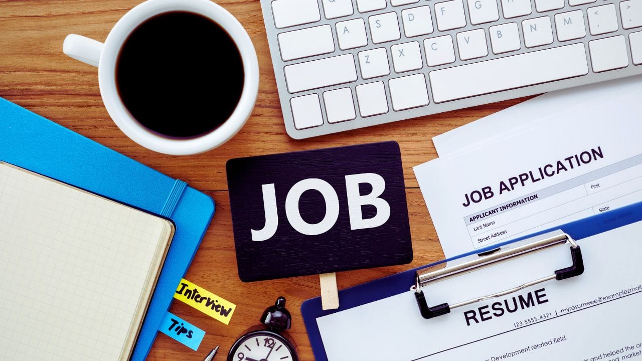 LinkedIn’s practical tips for smarter job hunting in the age of AI