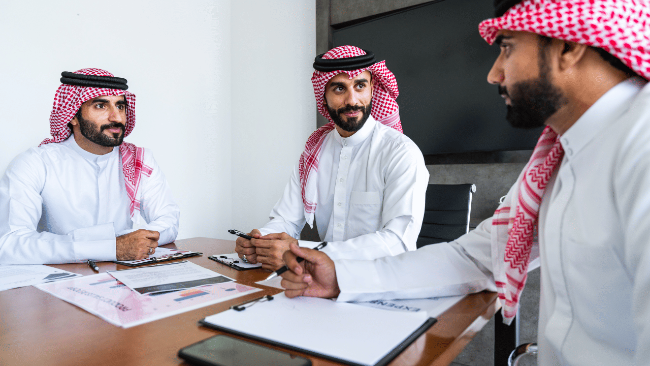 Saudi Arabia limits employees to seven jobs per year 