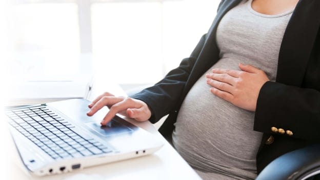 Job searching while pregnant: how do you tell recruiters?