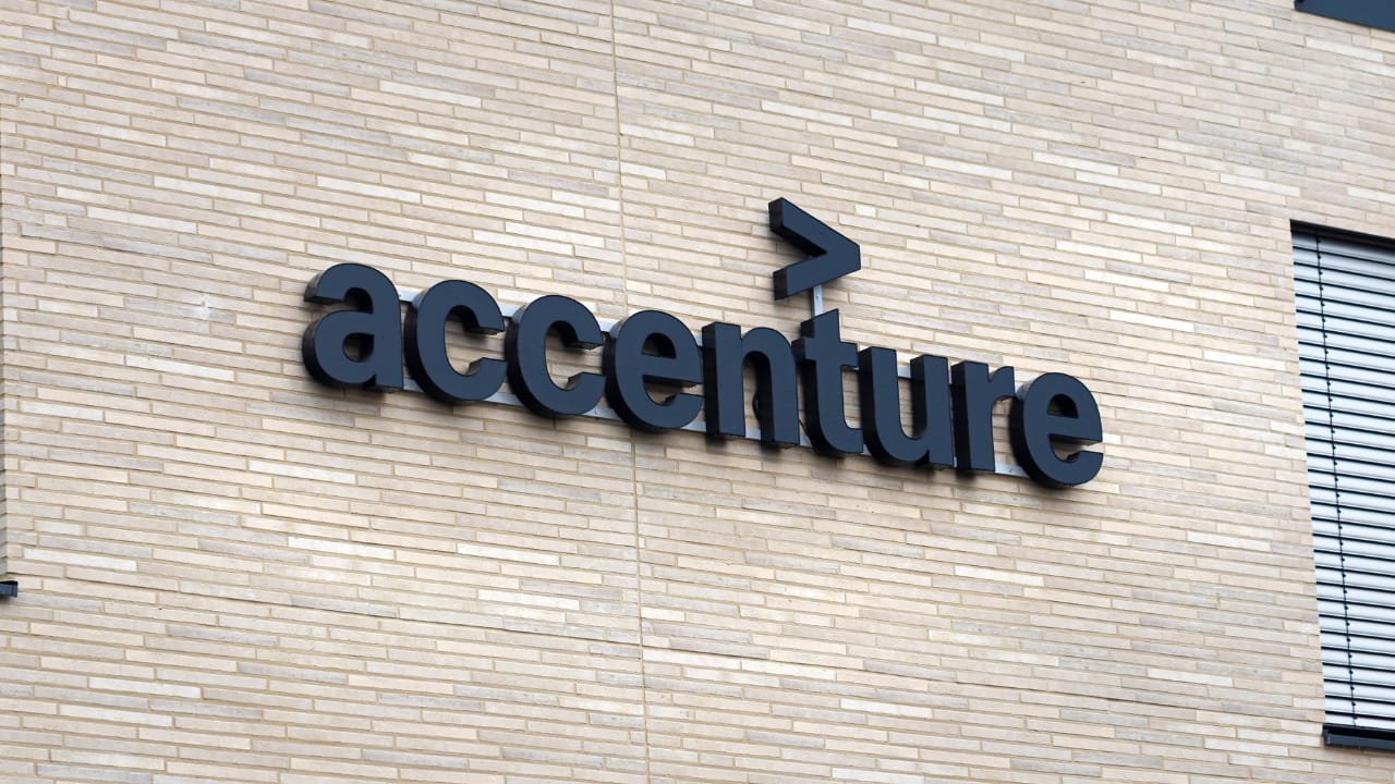 Accenture tells senior employees to use AI tools to qualify for promotions: Report