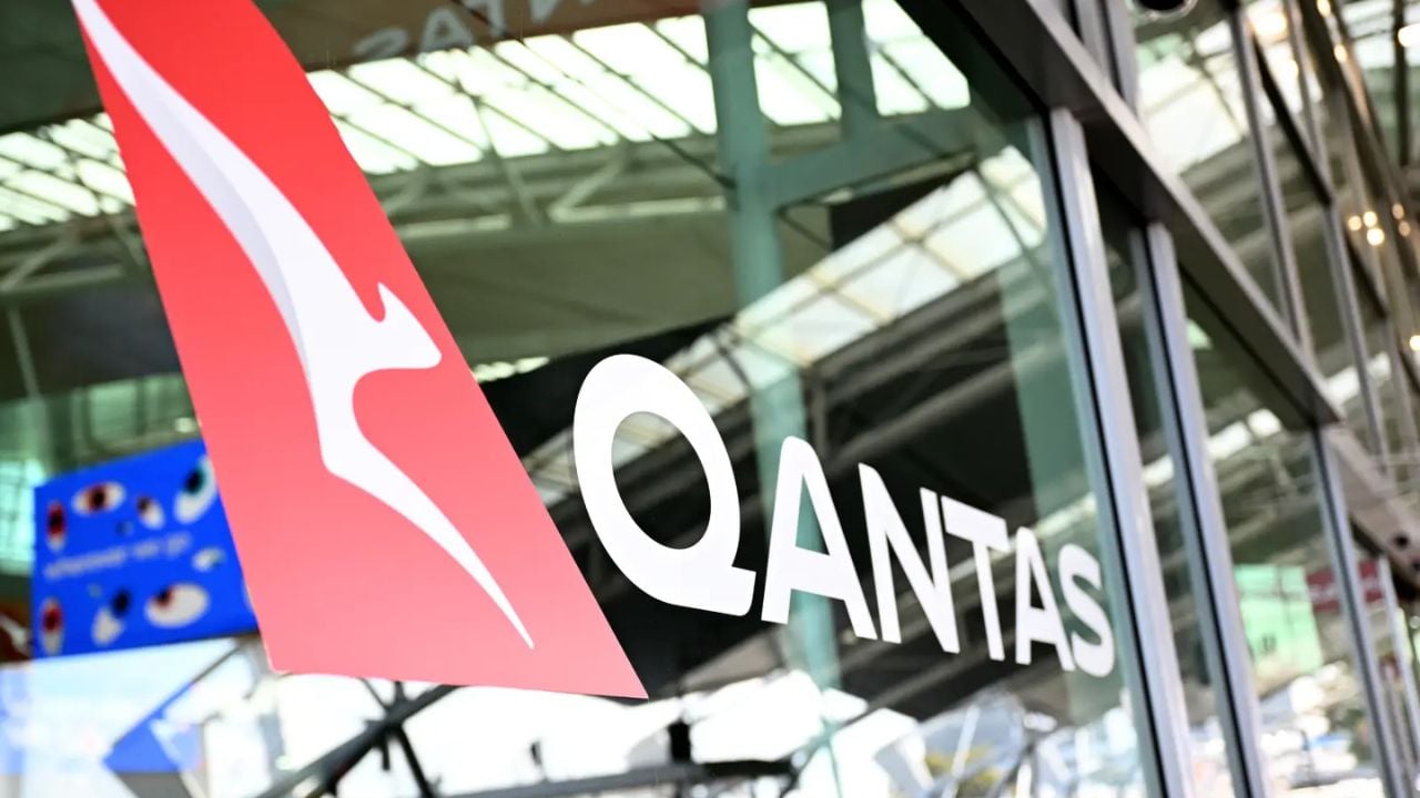 Qantas workers to strike across Australia as union and airline remain divided over pay