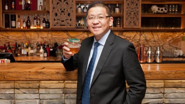 BreadTalk CEO quits, chairman to take over