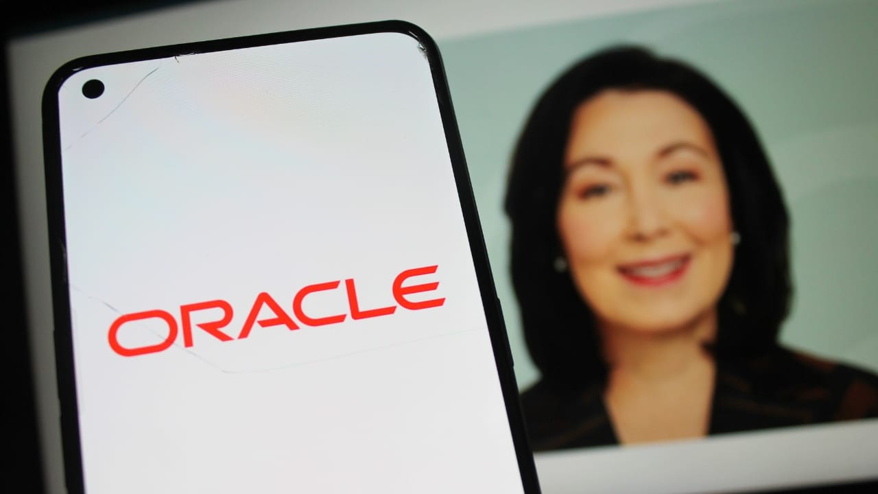 Amid workforce restructuring, Oracle CEO Safra Catz’s wealth jumps $412m