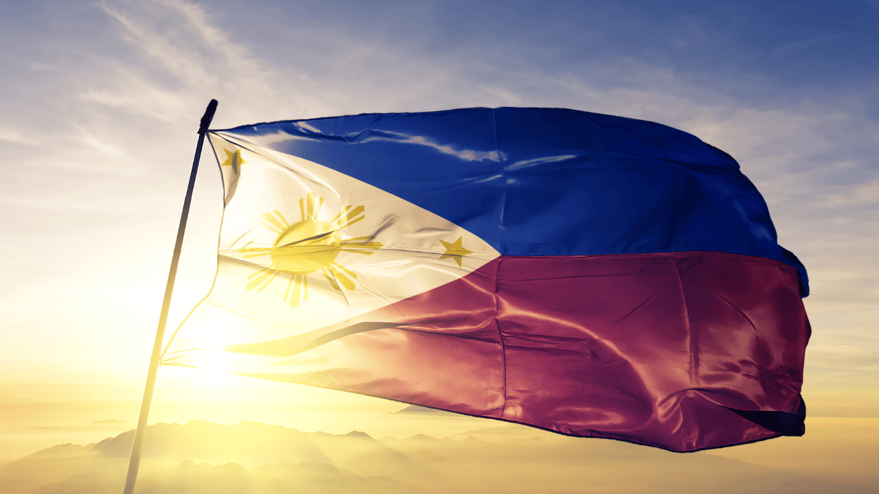 Philippines issues pay rules for November holidays