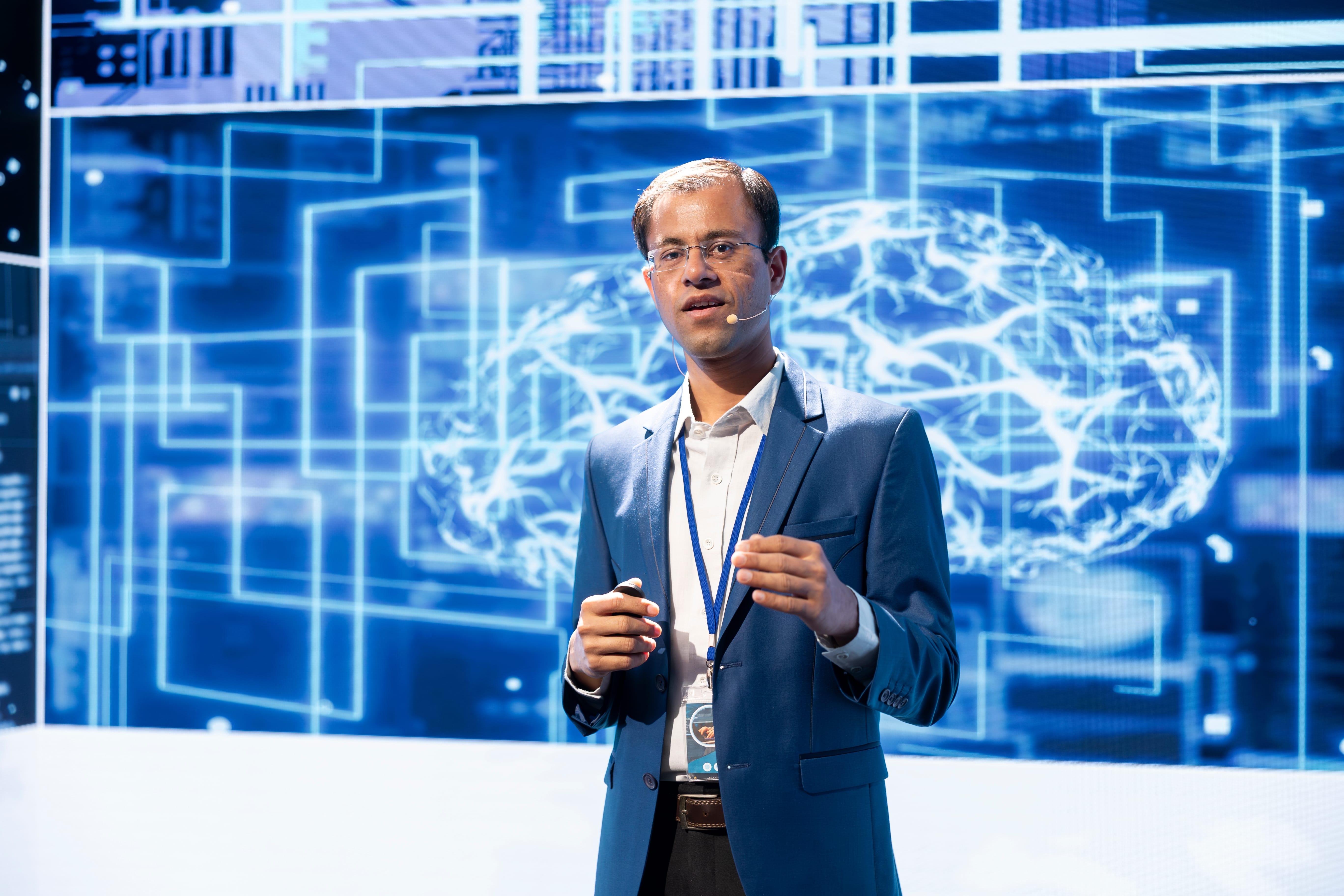 60% of CEOs say AI will grow headcount -  so why are teams still underperforming?