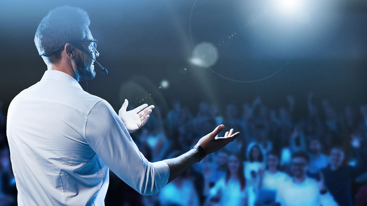 7 modern leadership types shaping today’s workplace