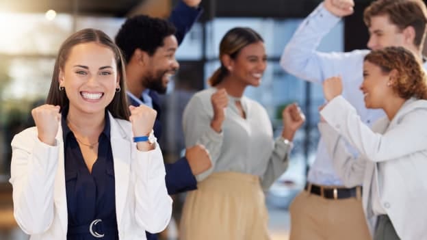 Employee incentives and bonuses at Australian companies