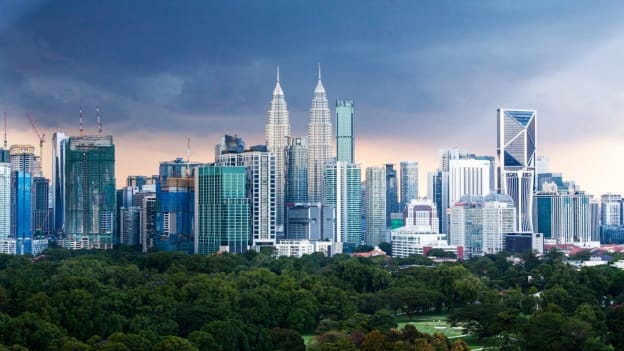 Malaysia announces plan for 1.2 million jobs and higher incomes by 2030