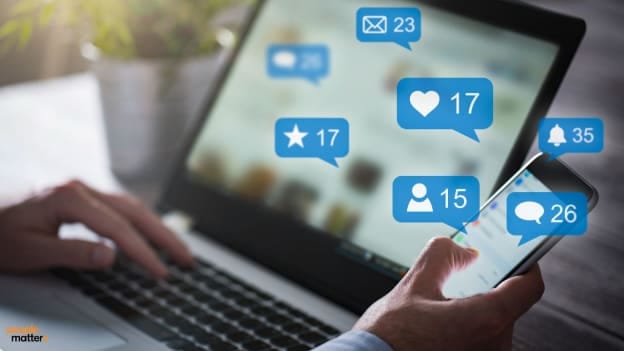 How savvy leaders use social media to build trust
