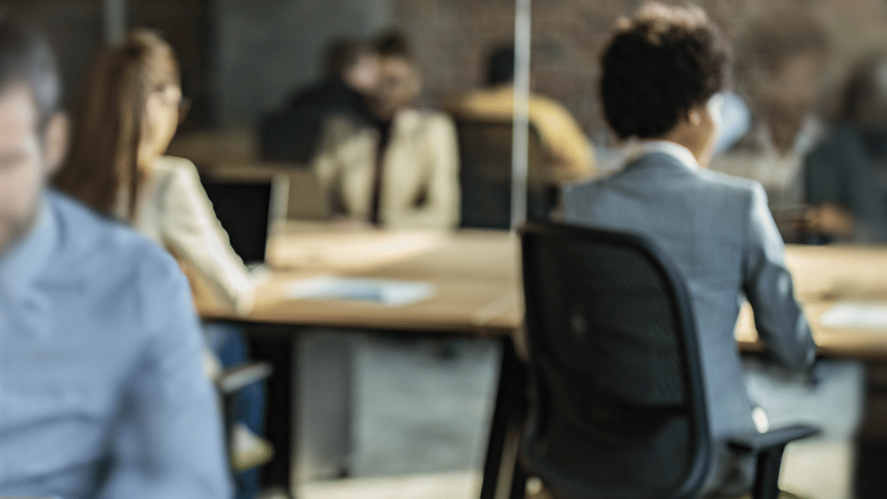 Hiring freezes, layoffs to rise in 2026 as 72% of employers report uncertain business outlook