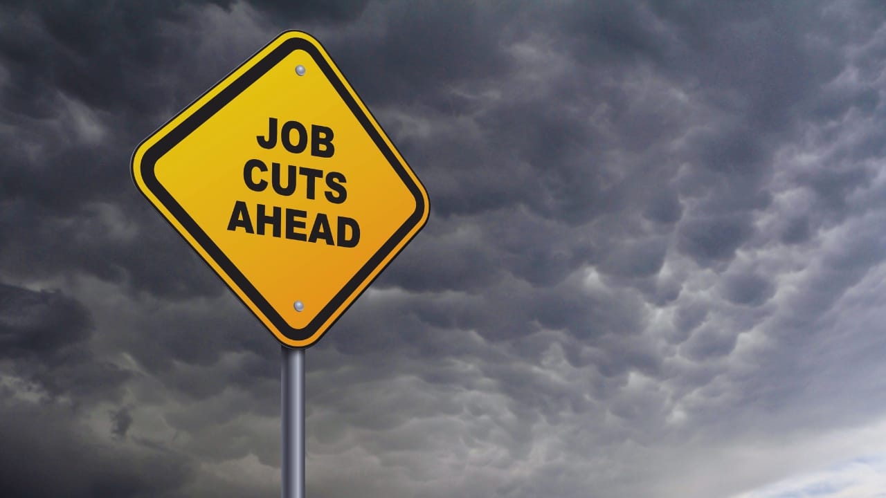 Wells Fargo signals more job cuts as AI rollout begins in 2026