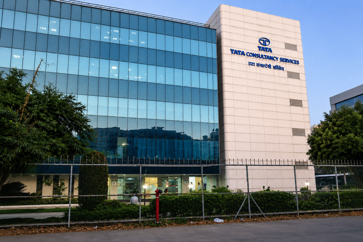 TCS cuts variable pay for mid and senior employees, junior staff retain 100% payout