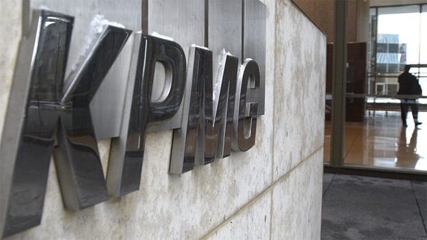 KPMG to boost its hiring to rebuild its advisory business