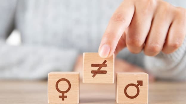 'Diversity deficit': Tech talent market still male-dominated