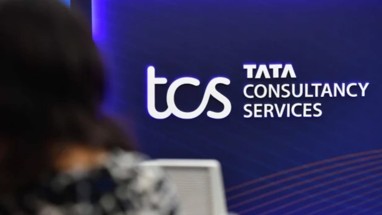 TCS gives employees 35 days to get on a project, ends remote work 