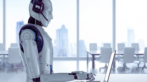 Who’s more biased in compensation decisions—Humans or AI?