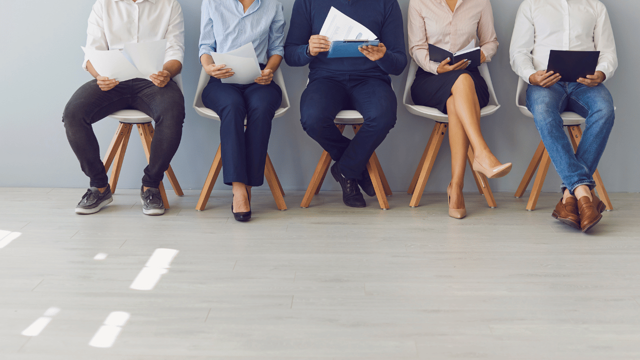 Singapore’s labour market holds steady growth, but hiring caution clouds early 2026: MOM report
